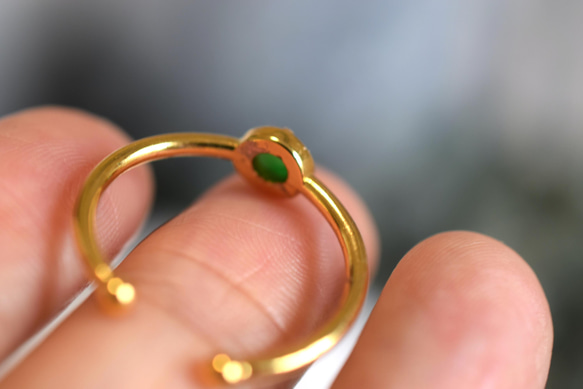 D179 ミャンマー産 天然 緑 A貨 本翡翠 硬玉 シンプル リング 指輪 フリーサイズ 銅 アレルギー対応 4枚目の画像