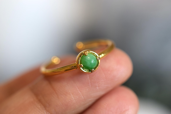 D179 ミャンマー産 天然 緑 A貨 本翡翠 硬玉 シンプル リング 指輪 フリーサイズ 銅 アレルギー対応 5枚目の画像