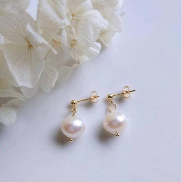 008Pr【高品質✨】ピアス　2粒パール　淡水真珠　冠婚葬祭　シンプル　ホワイト Amazon | Bestyle パール ピアス 真珠 一粒 結婚式 8mm スタッド