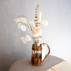 リニューアル✨【ソラフラワーと造花のブーケ付き】編み込み花器付き 5枚目の画像