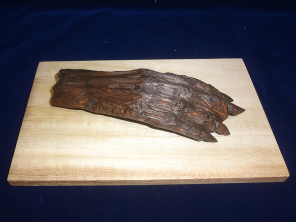 木彫刻 アート 『 河童の手のミイラ 』 芸術 アート ハンドメイド 松 手彫り 彫刻 8枚目の画像
