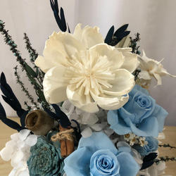 冰山美人 桌花  優雅 祝賀 玫瑰 永生花 乾燥花 開幕花禮 送禮 第5張的照片