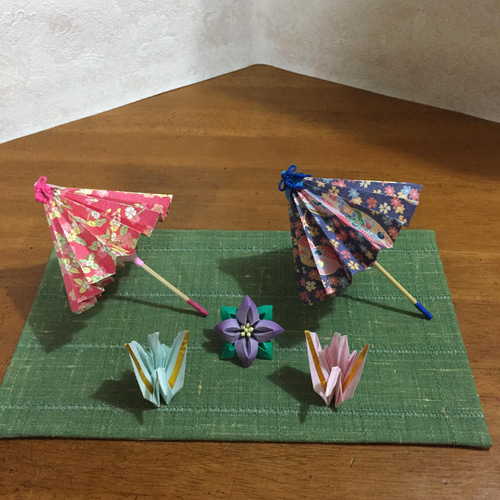 ①折り紙和傘、祝い鶴、花のセット、和雑貨、和小物、結婚式、箔押し