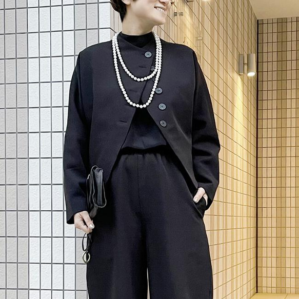 【再々々〜々販】フォーマルウェア 卒業・入学式 スーツ レトロ＆モード ショートジャケット22002ブラック 5枚目の画像