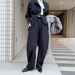 即納20回以上再販セットアップ普段〜式にもブラックフォーマル卒業・入学式 スーツ ショートジャケット+ロングパンツ（黒） 10枚目の画像