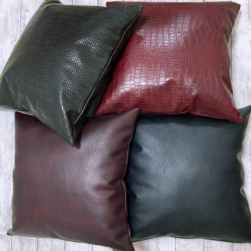 ラスト1] トルコ製 クロコ調 合皮レザー ボルドー クッション