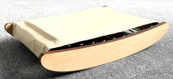 新習慣！足の負担をバネで軽減。デスクワーク×運動 「スプリングデッキ」 9枚目の画像