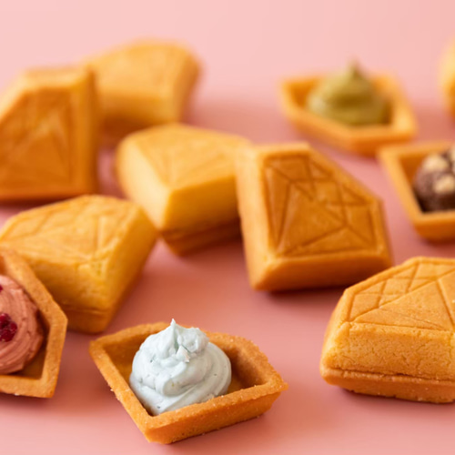 新パッケージ/ジュエルサンド12個入/ダイヤモンド型バターサンド