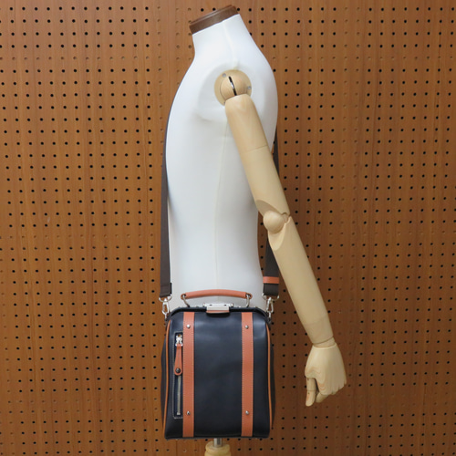 木和田 合成皮革（生地名：パトリック） No.3893「パトリック 縦