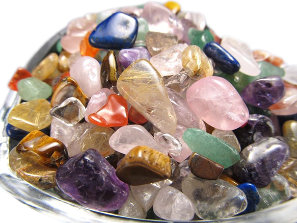 【再販×80】色とりどり✨ミックスさざれ石 100ｇ 天然石 ◆水晶・ルチル・アベンチュリン・アメジスト･ラピスラズリ 6枚目の画像