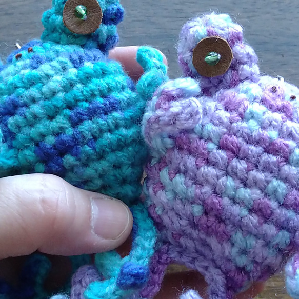 でっかいカエル さんキーホルダー《全16色》 12枚目の画像