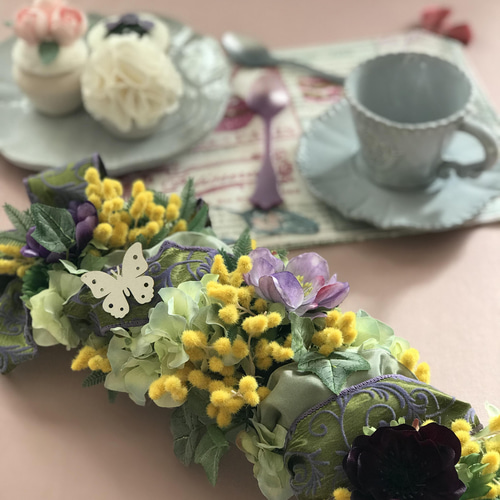 陽春〜ミモザとアネモネのスワッグ〜 ミモザとアネモネのスワッグ【壁掛け） アートフラワー Dimanche