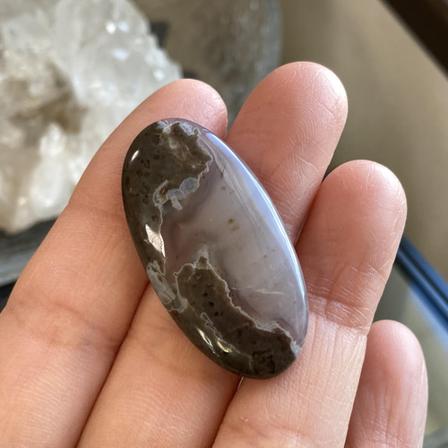 サンダーエッグ 750g オパール 瑪瑙 水晶 原石 鑑賞石 自然石 誕生石