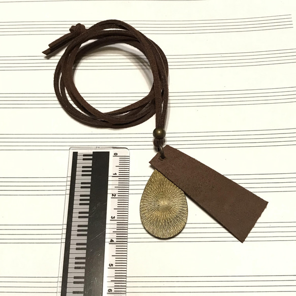 金具変更ＯＫ★ピアノ　ネックレス　蓄光　楽器　音楽 4枚目の画像