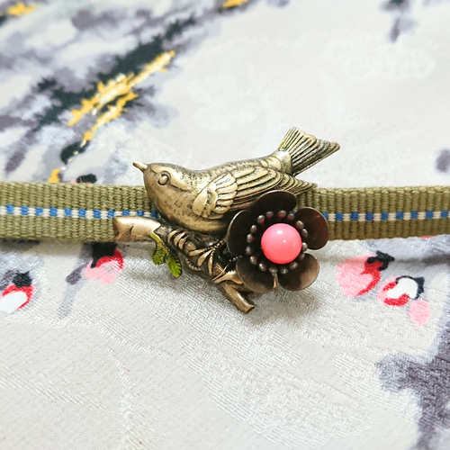 赤珊瑚 帯留め K18 ブローチ 原木モチーフ 約26g サンゴ/コーラル/和装小物/アクセサリー ファッション