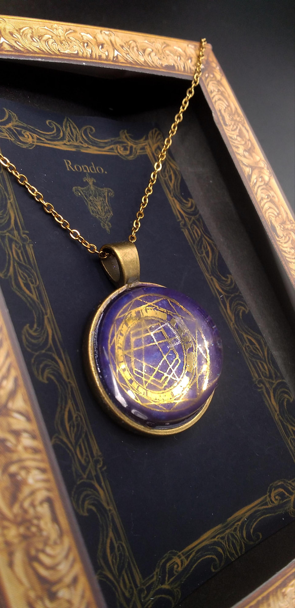 【魔法協会による魔力装身具】魔法陣刻印のペンダント《Magic circle pendant》 1枚目の画像