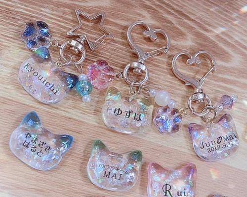 名前入り、名入れ、お名前キーホルダー♡ネコちゃんレジン