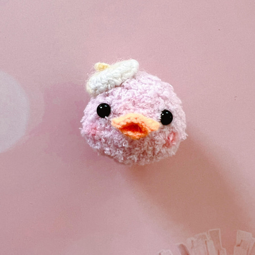 アヒル　ブローチ　編みぐるみ　ハンドメイド アクセサリー アヒルブローチ編みぐるみハンドメイド アクセサリー