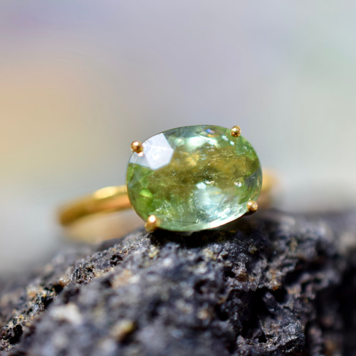 k10-2 11.0号 k10金 大粒 天然トルマリン 緑 リング 指輪 指輪・リング