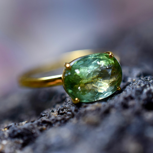 k10-2 11.0号 k10金 大粒 天然トルマリン 緑 リング 指輪 指輪・リング
