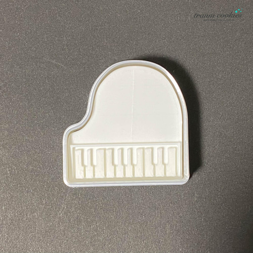 グランドピアノのクッキー型（クッキースタンプ付き） クッキー
