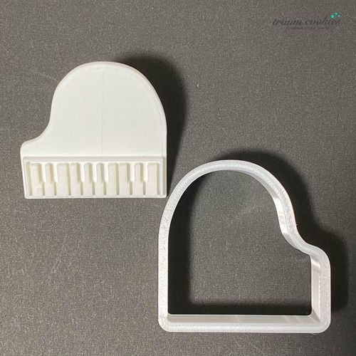 確認ようクッキー　こんな感じのピアノ柄 クッキー缶セット 猫 ピアノ柄 〔角缶(クッキー3種入)×1、丸缶