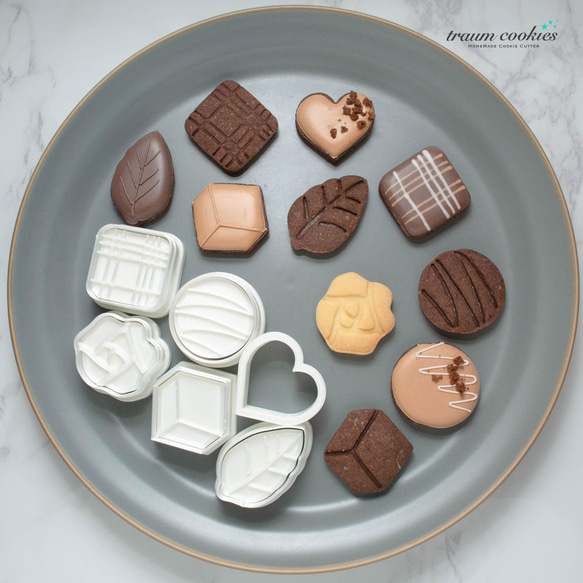 バレンタインチョコ風のミニミニクッキー型セット（6種セット） 1枚目の画像