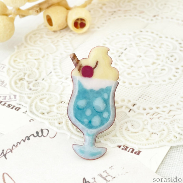 七宝焼き】クリームソーダ・ブローチ／ブルー ブローチ sorasido 通販