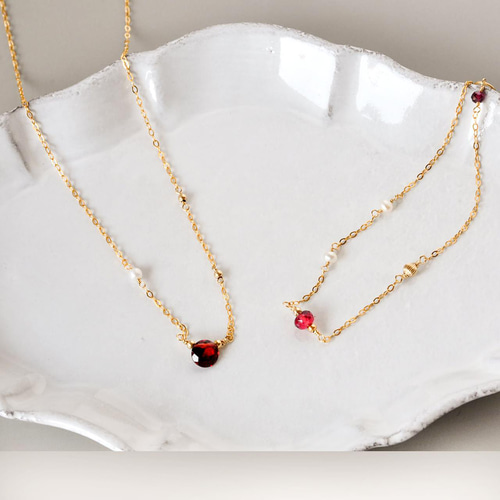 14kgf/1月バースストーンロードライトガーネットブレスレット