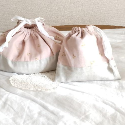 【受注製作】フリル　巾着　コップ袋　チェリー　さくらんぼ 受注製作】フリル 巾着 コップ袋 チェリー さくらんぼ - メルカリ