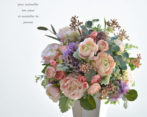 フラワーアレンジメント　ハンドメイド　造花　バラ　ガーベラ　ラナンキュラス　陶器 フラワーアレンジメント ハンドメイド 造花 バラ ガーベラ