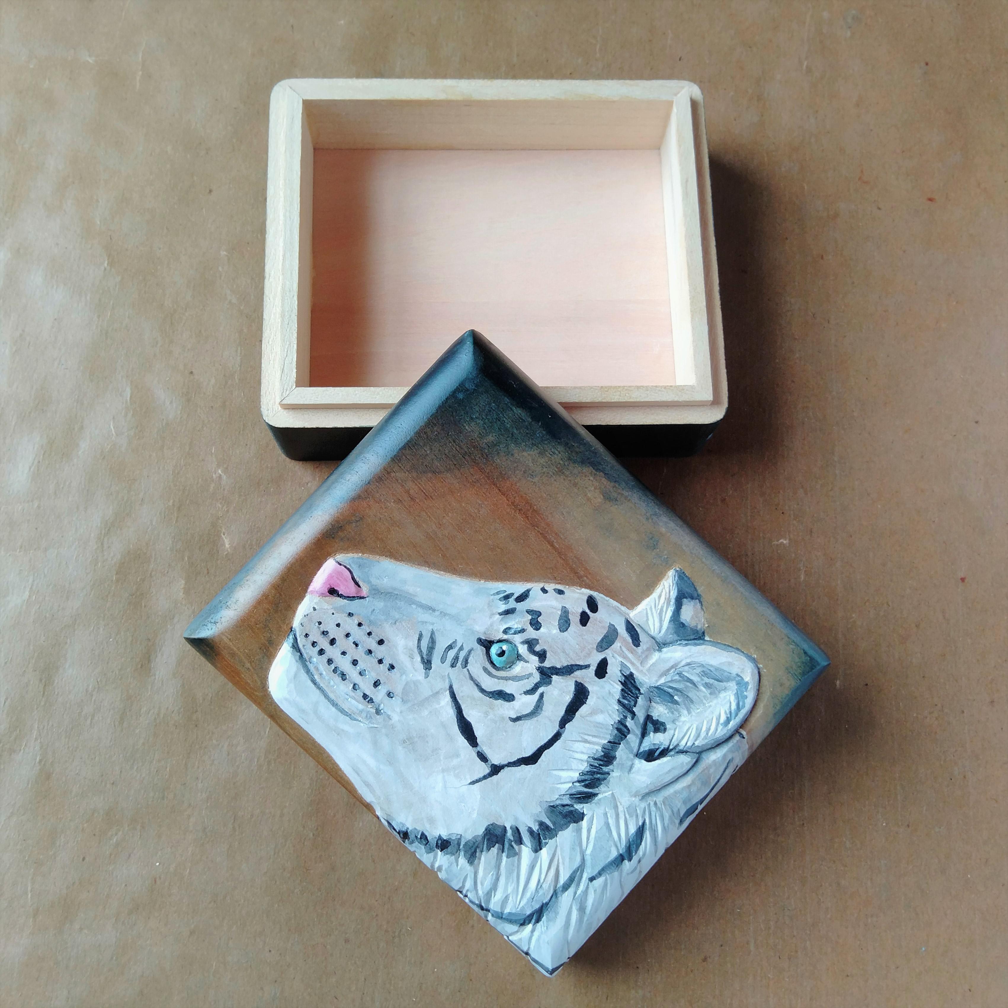 【特別価格】▪藍染▪寅小箱【光】木彫り 14,000円