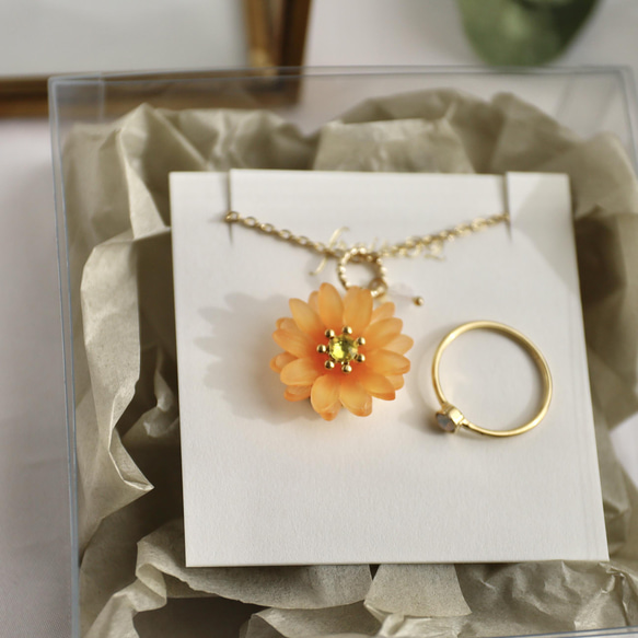 10月の誕生花×誕生石カラーネックレスとリングのセット
