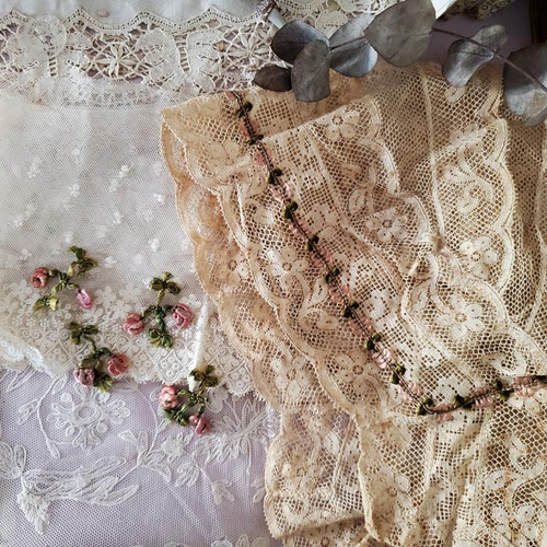 フランスアンティーク ロココトリムとレースのボネ