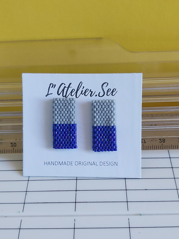 長方形串珠耳環 delica beads 27mm x 12mm 立體質感 雙色 耳針 硬朗 海外運送 送女生 禮物 第5張的照片