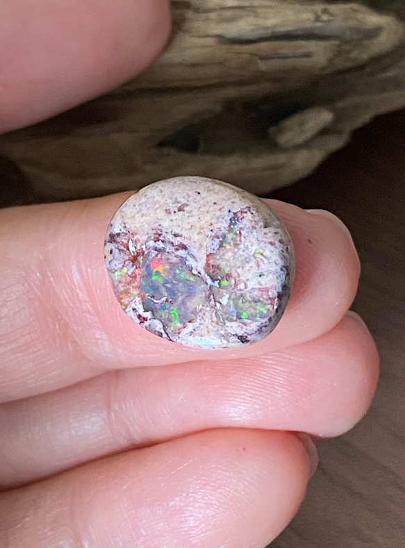 ピンファイヤー カンテラオパール 18 母岩付きオパール 天然石 ルース 13枚目の画像