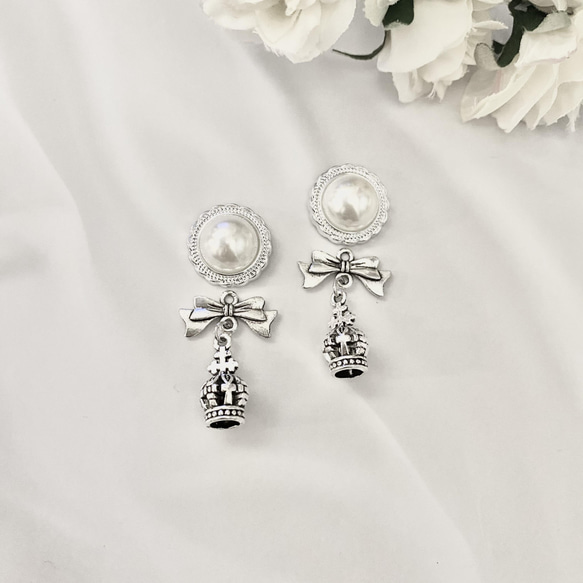 ❤︎white knight crown pierce/earring❤︎ 2枚目の画像