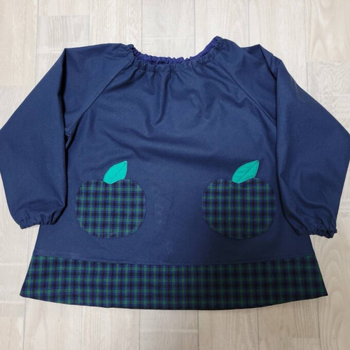 80～160size りんごポケット タータンチェック 緑 長袖スモック