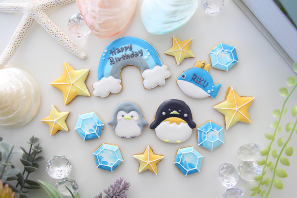 【アイシングクッキー】　ペンギン　夏　氷　誕生日ケーキ　ケーキトッパー 1枚目の画像