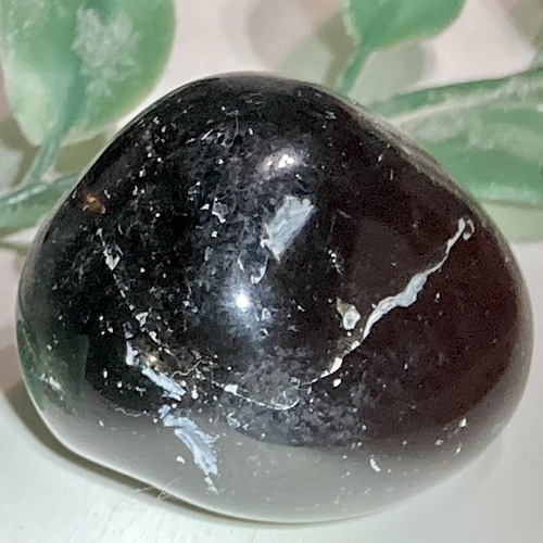 守護石】虹入り モリオン タンブル 原石 天然石 東洋占星術師の娘