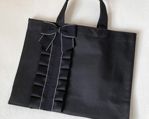 mooさま専用♡肖戦 トートバッグ(黒・白)ポーチ リボン セット 王一博リボン ワントーンでお上品♡ ステッチリボンバッグ A4サイズ 横型 セレモニー