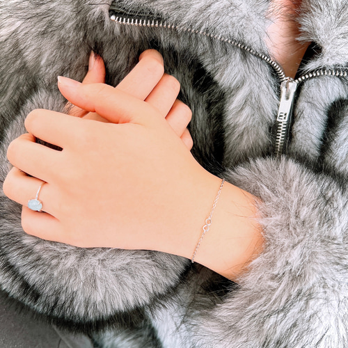 高品質ナミビア産アクアマリンAAA 優しい海色のオーバルカボション