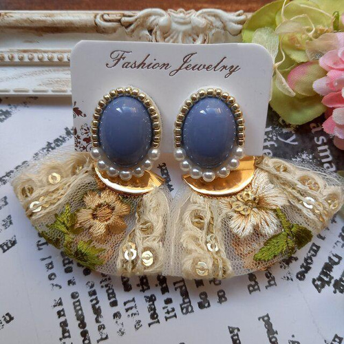 インド刺繍リボン 2way ピアス/イヤリング おおぶり パープル