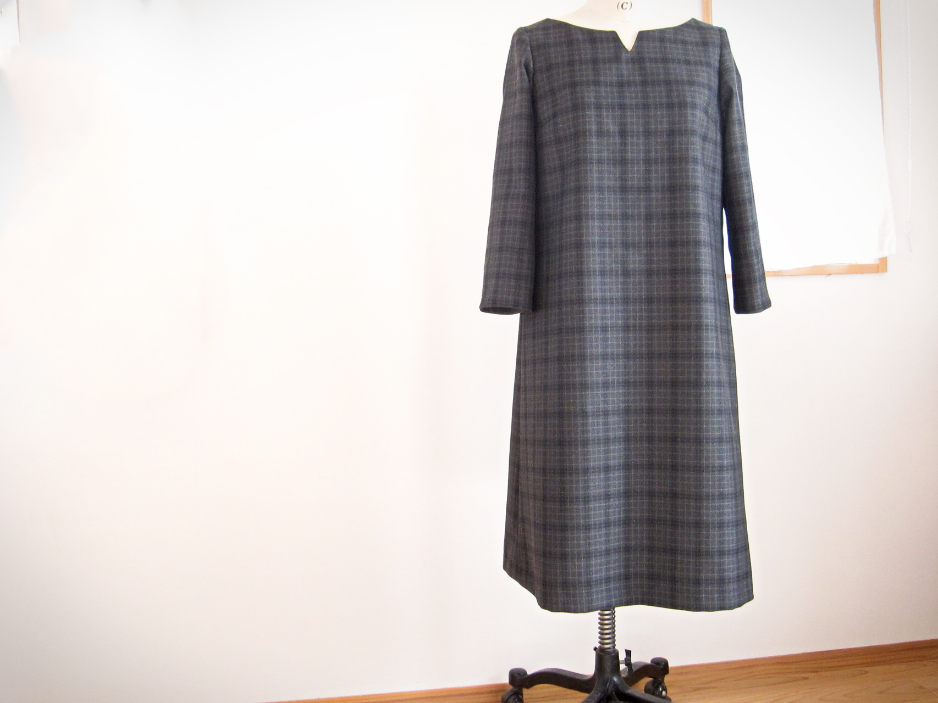 《再再販》ウール混チェックワンピース