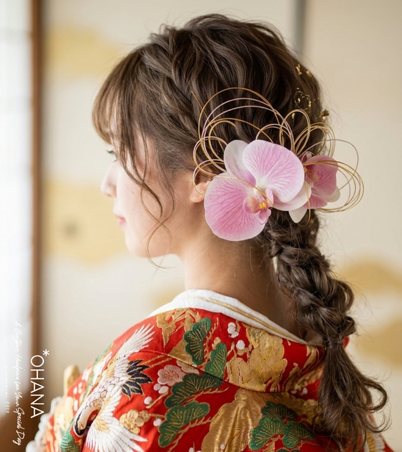 金粉胡蝶蘭　振袖髪飾り　成人式　振袖　卒業式袴髪飾り　 卒業式 袴 成人式 振袖 髪飾り ✨金箔付 胡蝶蘭の髪飾り 前撮り 色直し