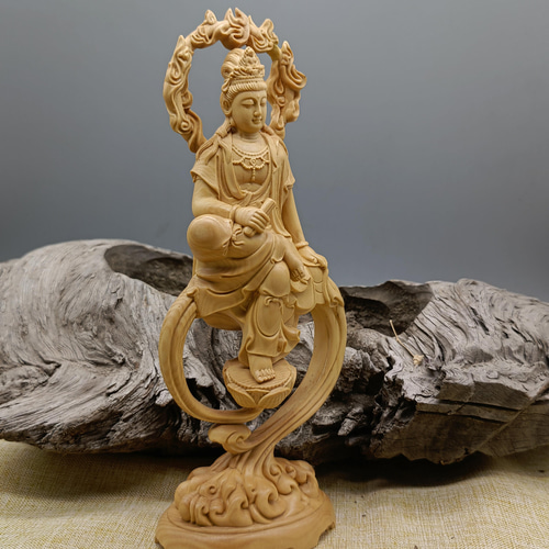 修縁堂】彩繪切金 勢至菩薩仏像立像 供養品 木彫仏教 美術工芸品