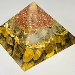 ≪受注制作≫【きんうんUP・しごとうんUP・事業拡大】ドラゴン 黄金比ピラミッド型 オルゴナイト 3枚目の画像