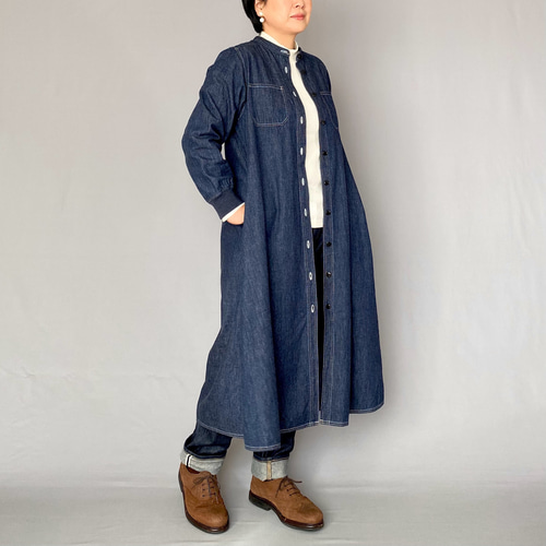 二色ステッチのデニムワンピース〈ネイビー〉大人シャツ 二色ステッチのデニムワンピース〈ネイビー〉大人シャツ