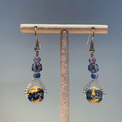 【琉璃珠系列】 深紫藍金箔琉璃珠手工耳環 第3張的照片
