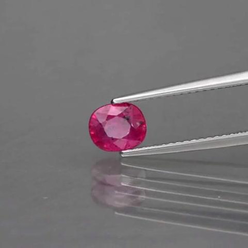 鑑定書付き天然ルビールース9.8ct - ルビー - ルビー
